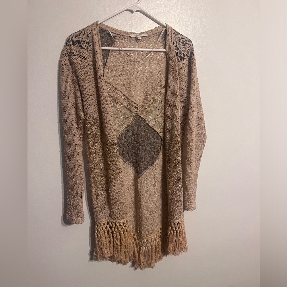 Sz A Miss Me sweater with fringe and lace - Picture 2 of 12